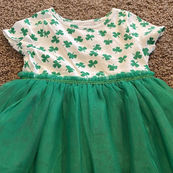 Like New! Size 3T Toddler Girl Cat & Jack St. Patrick’s Shamrock Dress - Picture 2 of 8